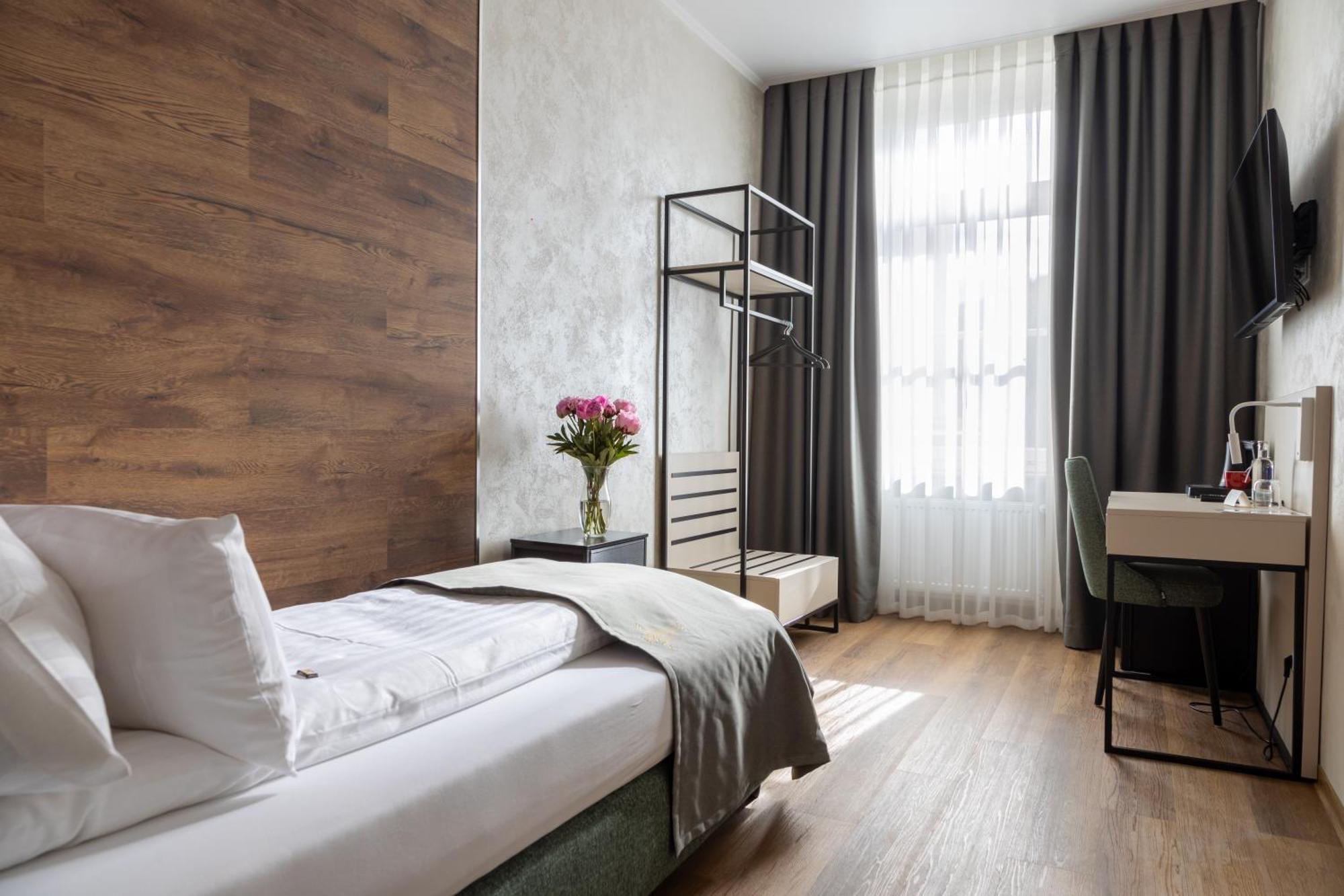 Hotel Krone Am Park 巴特基辛根 外观 照片