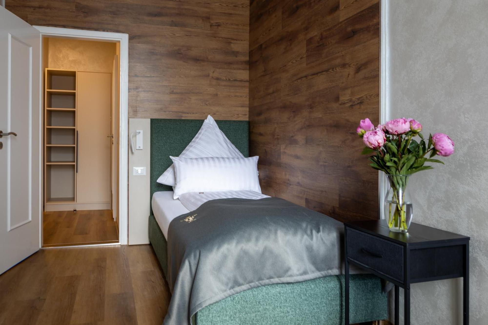 Hotel Krone Am Park 巴特基辛根 外观 照片
